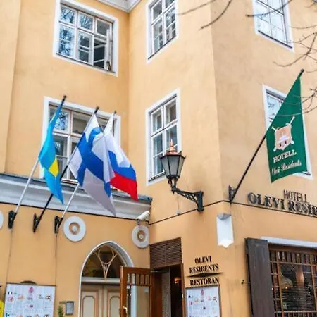 Apartment Floor With Two Balconies In The Old Town