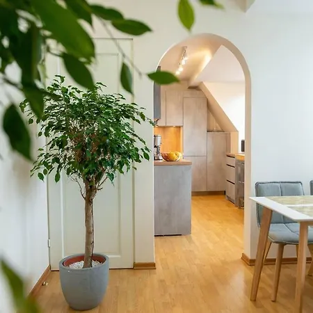 Apartman Floor With Two Balconies In The Old Town Tallinn